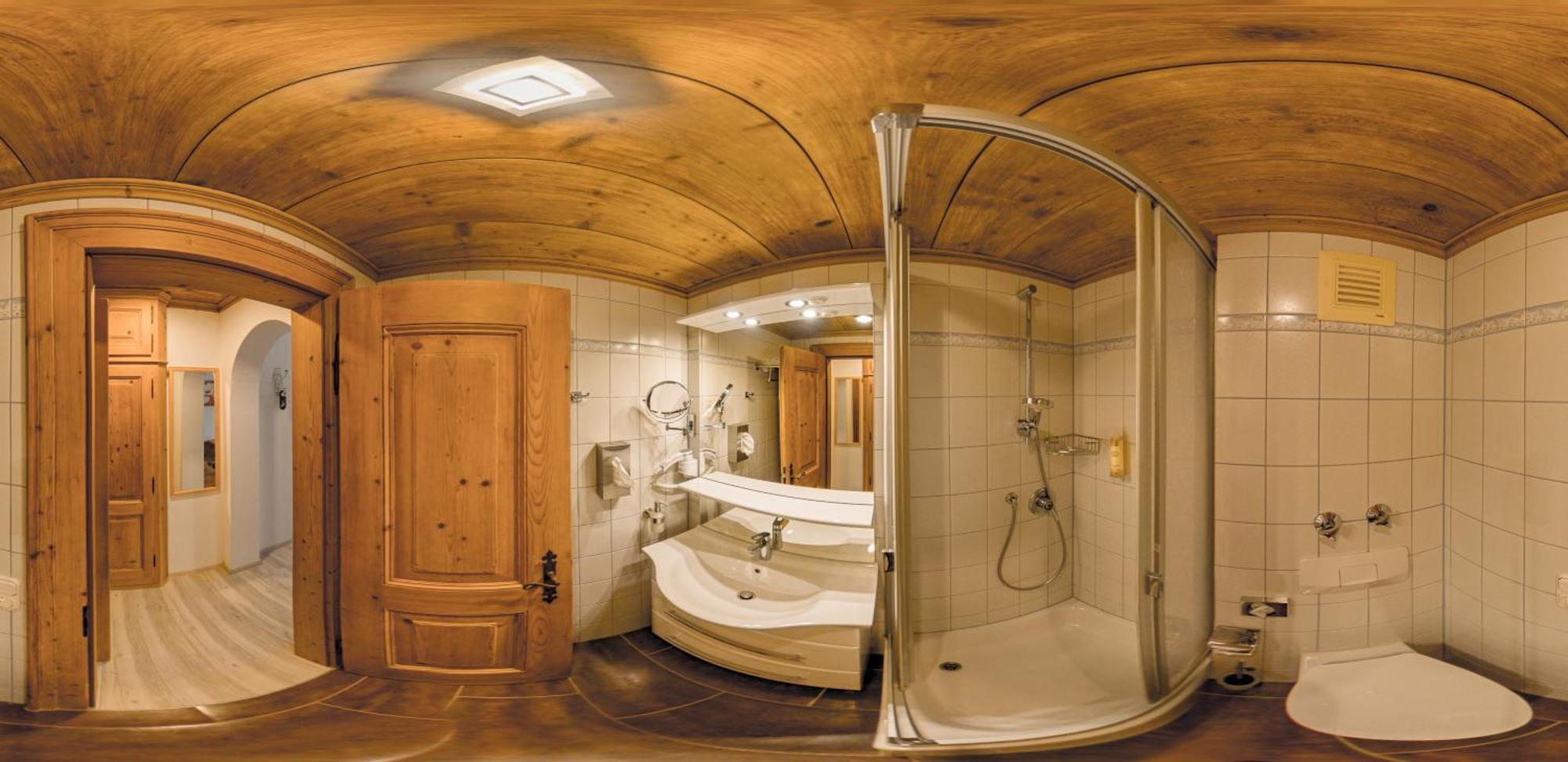 אוברמרגואה Landhotel Laerchenhuegel חדר תמונה